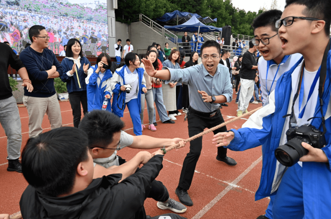欧篮联赛程吃紧,迈阿密热火冲刺阶段临场应变,赛场秩序良好,团队化学反应显著的简单介绍 欧篮联赛程吃紧,迈阿密热火冲刺阶段临场应变,赛场秩序良好,团队化学反应显著的简单介绍