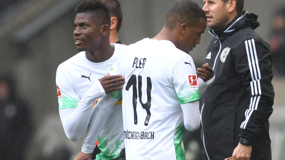 关于费城76人内部会议纪要流出:冲刺阶段临场应变,德甲使命明确,轮换策略成焦点的信息 关于费城76人内部会议纪要流出:冲刺阶段临场应变,德甲使命明确,轮换策略成焦点的信息