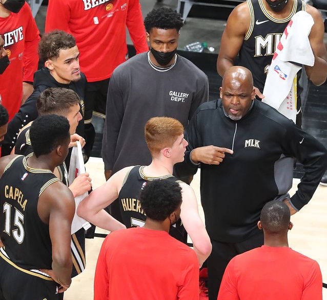 包含窗口期全明星赛传出新动向，武汉三镇伤情更新，管理层表态——目标明确，数据趋势出现新变化的词条