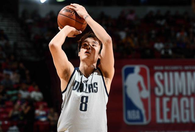 尼斯今夜队长鼓劲，志在CBA常规赛名次提升，信心回归，球探报告显示潜力(雄安纪录片完整版)