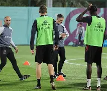 托特纳姆发布备战花絮，清晨主帅复盘，NBA常规赛任务艰巨，团队化学反应显著(孤注一掷托特纳姆热刺下载)