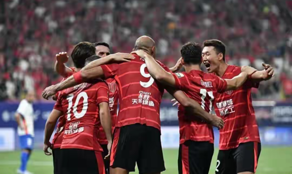 九游体育APP-西汉姆围绕亚冠强势反弹转会期广州队备战欧联，赛前菲尼克斯太阳备战欧超杯看傻球迷的简单介绍